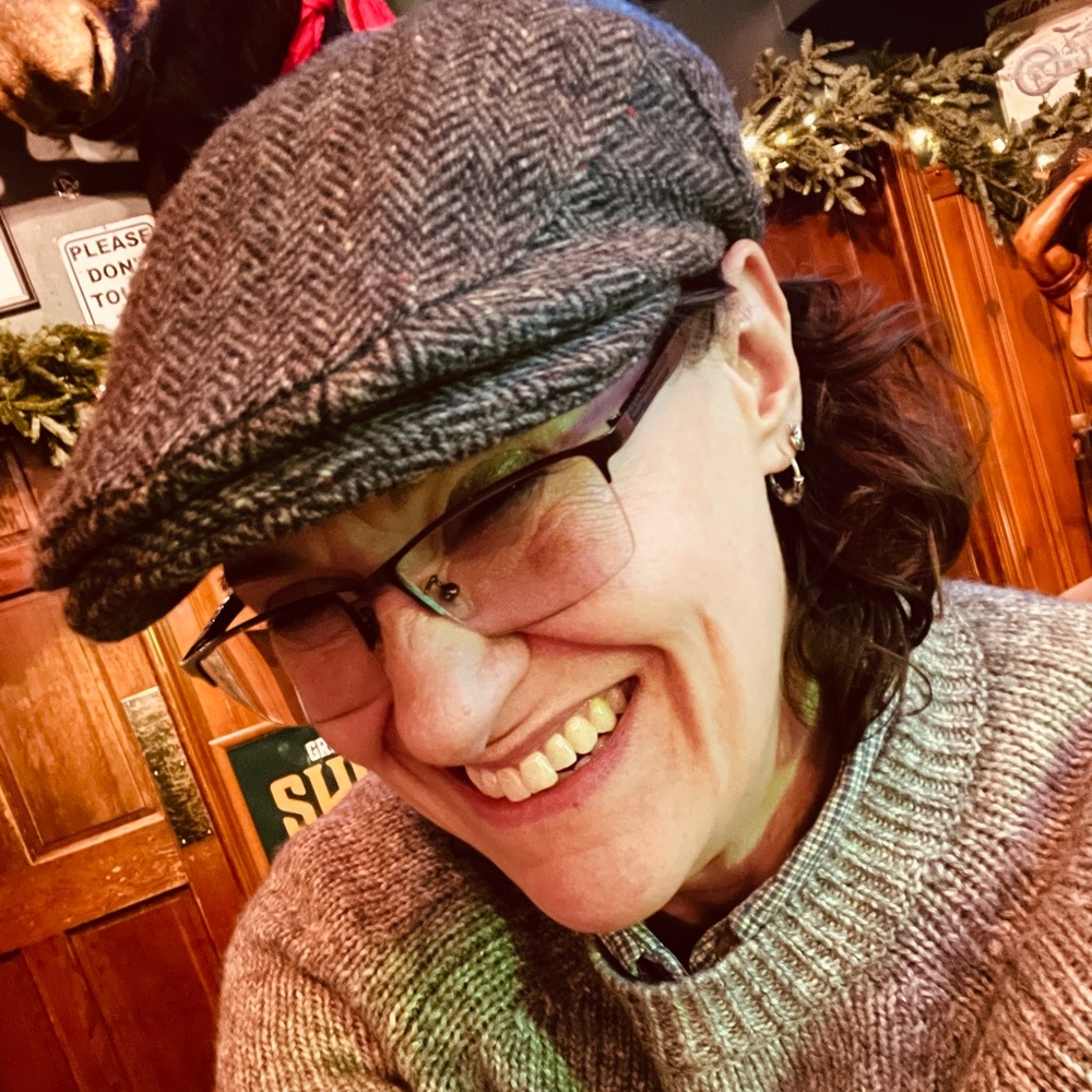 Meet your Posher, Robin